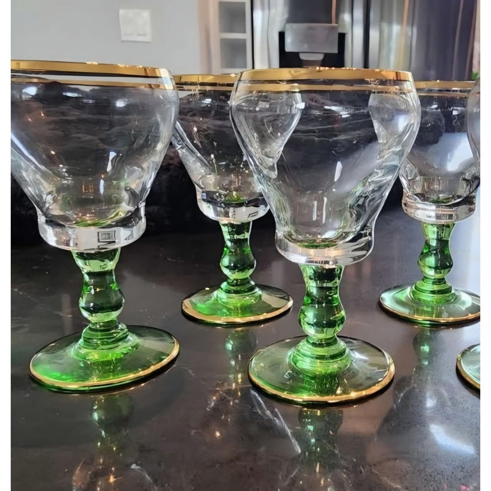 Vintage Green Stem Cordial Glasses Gold Rimmed Liqueur Glassware Set of 4 2oz